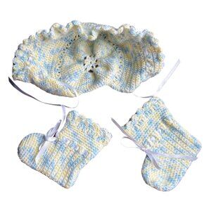 Handmade Crochet 0-3 months set Hat and Booties Unisex NWOT